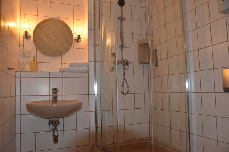 Einzelzimmer – Bad